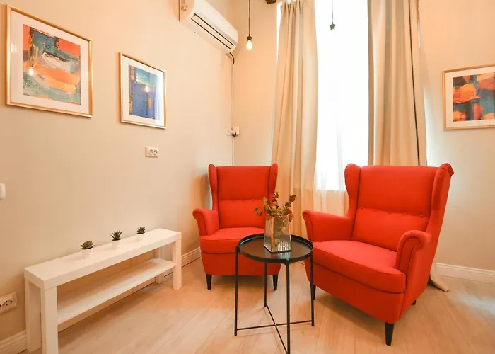아파트 Industrial Brick With King Bed -