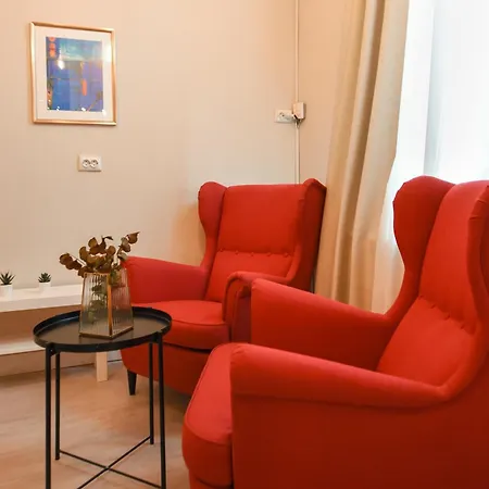 Industrial Brick With King Bed - * Bükreş