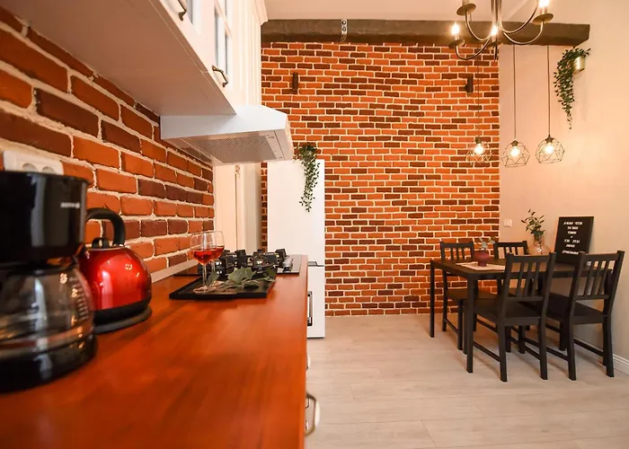 Industrial Brick With King Bed - *